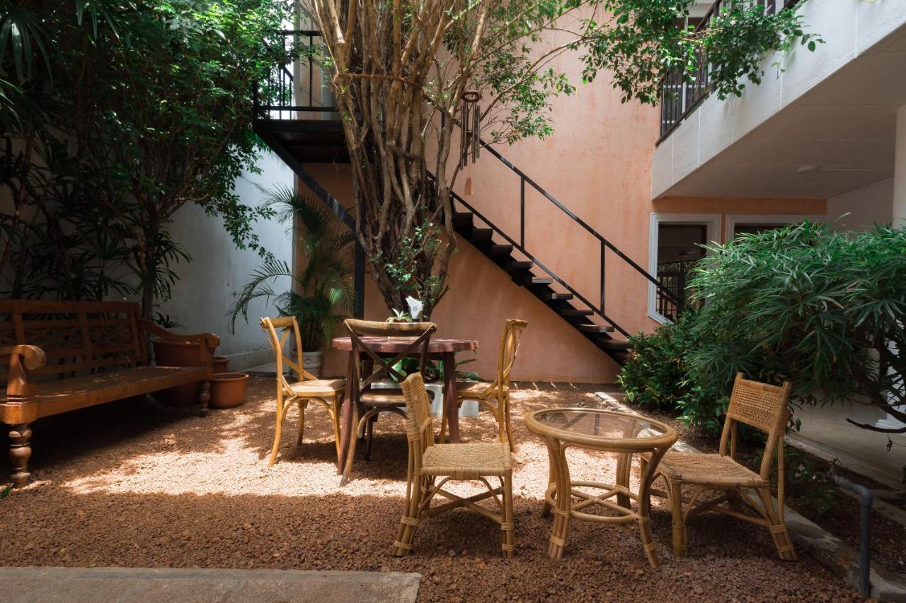 Srilax Bed and Breakfast Κολόμπο Εξωτερικό φωτογραφία